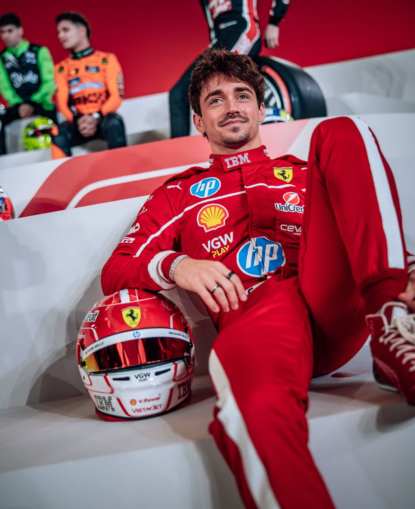 索伯车队翻盘阿斯顿马丁,汉密尔顿带队取胜的简单介绍 索伯车队翻盘阿斯顿马丁,汉密尔顿带队取胜的简单介绍