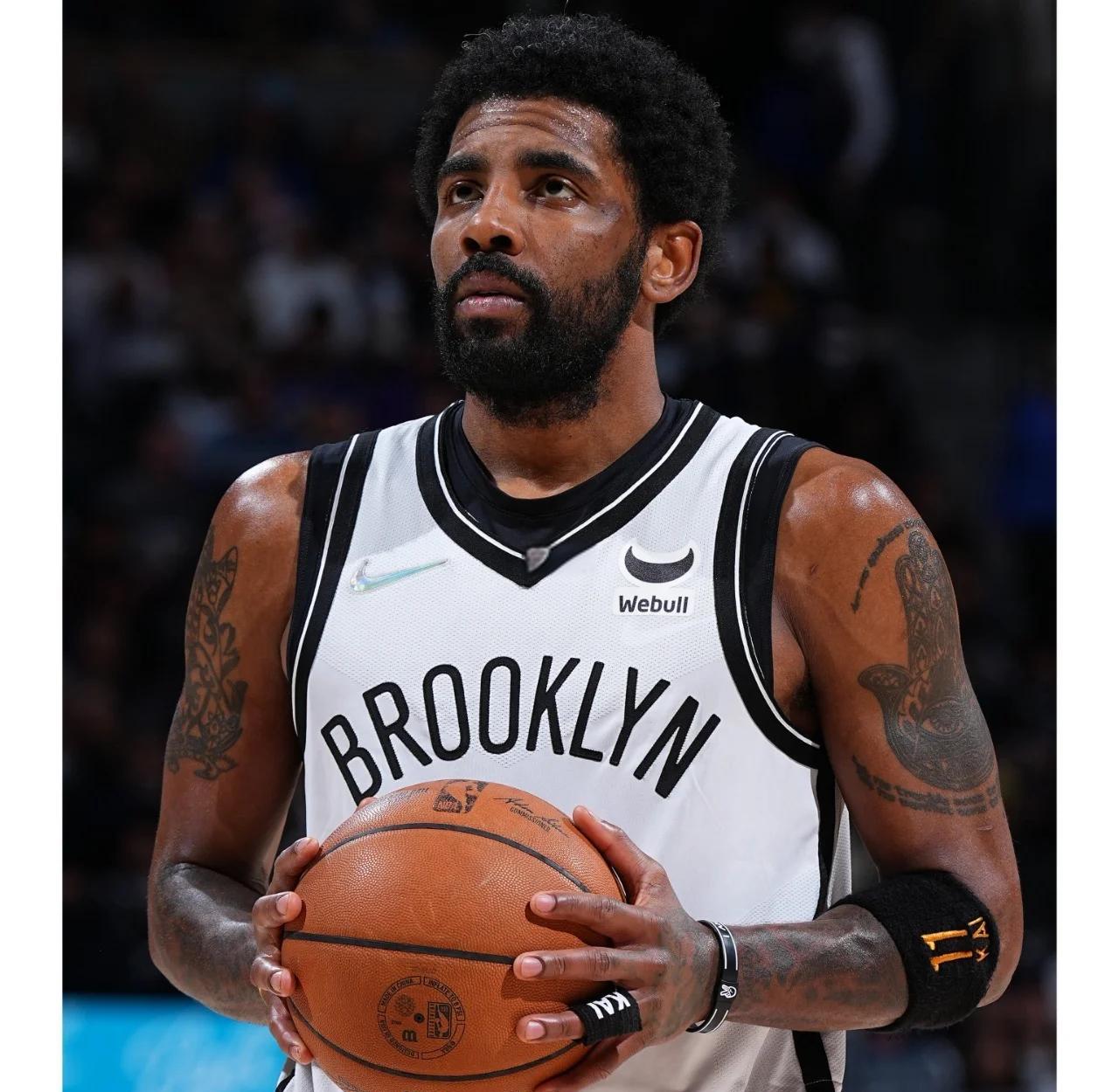 篮网横扫青岛队,欧文关键制胜 篮网横扫青岛队,欧文关键制胜