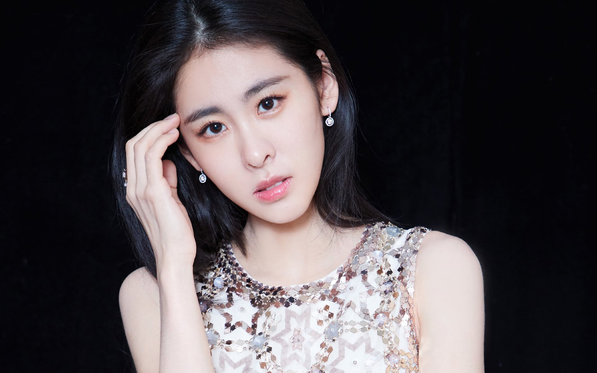 当末节刺客遇见金字塔防守,一场虚构盛宴中的足球辩证法