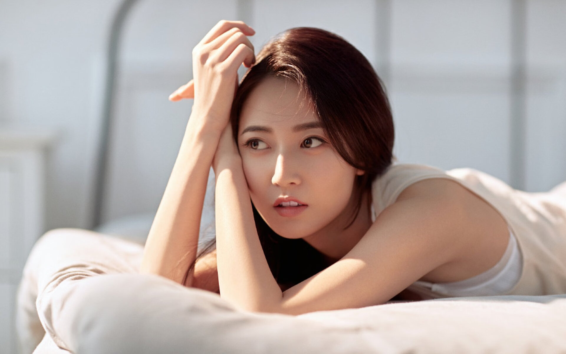 燃烧的舞台，与唯一的光，当布伦森将关键二字写入史诗